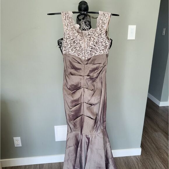 Xscape Lace Top Gown-MAUVE-6 - Picture 7 of 8